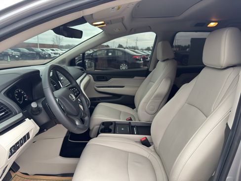 Used 2025 Honda Odyssey EX-L image 11