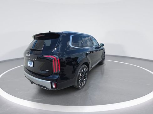 Used 2024 Kia Telluride SX Prestige w/ Towing Package AWD/4WD image 8