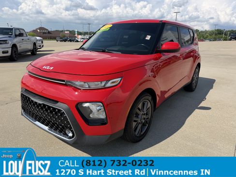 Used 2022 Kia Soul EX FWD image 3