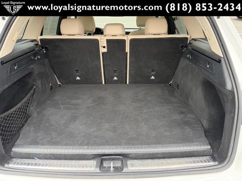 Used 2019 Mercedes-Benz GLC 350e 4MATIC image 11
