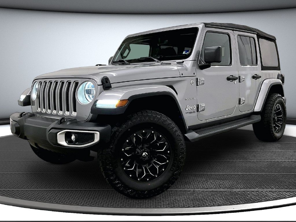 Used 2019 Jeep Wrangler Unlimited Sahara AWD/4WD image 3