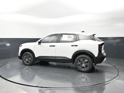 New 2026 Nissan Kicks S