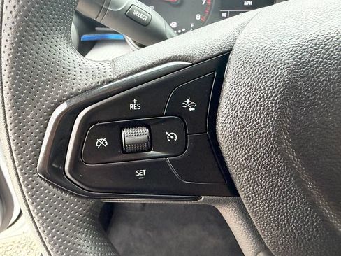 Used 2026 Chevrolet Trax LS FWD image 15