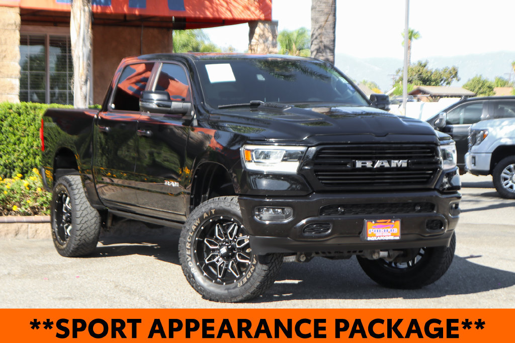 Used 2023 RAM 1500 Laramie AWD/4WD image 2