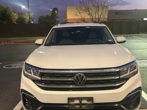 Used 2021 Volkswagen Atlas SE w/ Towing Package image 7