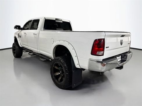 Used 2014 RAM 2500 SLT image 9