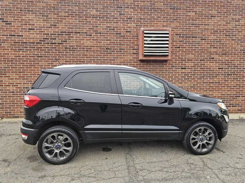 Used 2020 Ford EcoSport Titanium AWD/4WD image 2