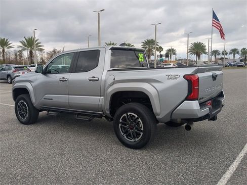 Certified 2025 Toyota Tacoma TRD Sport image 6