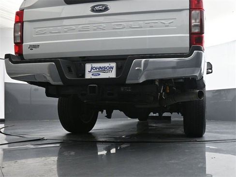 Used 2022 Ford F250 XLT w/ Snow Plow Prep Package image 36