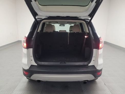 Used 2017 Ford Escape SE w/ SE Leather Comfort Package image 29