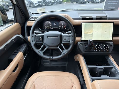 New 2026 Land Rover Defender 110 X-Dynamic SE AWD/4WD image 28