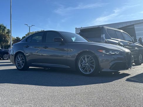 Used 2024 Alfa Romeo Giulia Sprint image 7