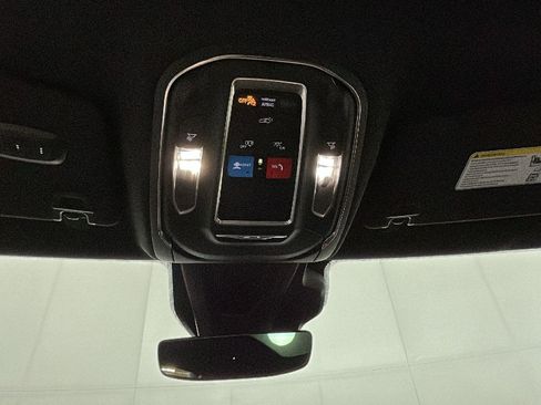 Used 2024 Dodge Charger Daytona R/T w/ Plus Group AWD/4WD image 25