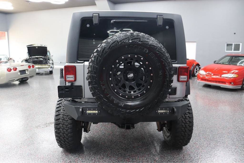 Used 2014 Jeep Wrangler Unlimited Sport w/ Quick Order Package 24S AWD/4WD image 4