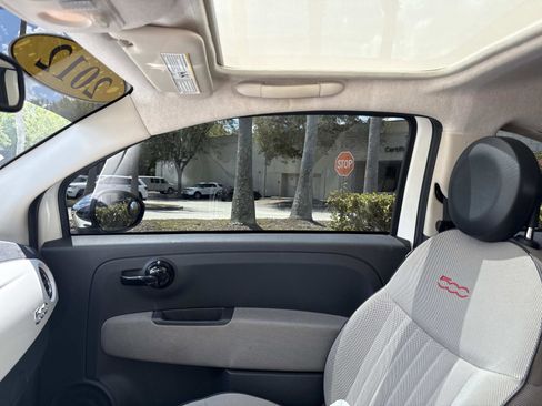Used 2012 FIAT 500 Lounge w/ Convenience Group FWD image 17