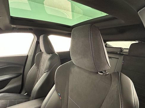 Used 2025 BMW X2 M35i image 28