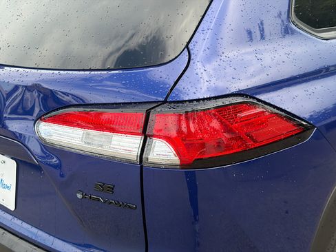 Used 2025 Toyota Corolla Cross AWD Hybrid image 27