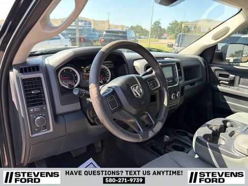 Used 2018 RAM 3500 Tradesman w/ Chrome Appearance Group AWD/4WD image 19