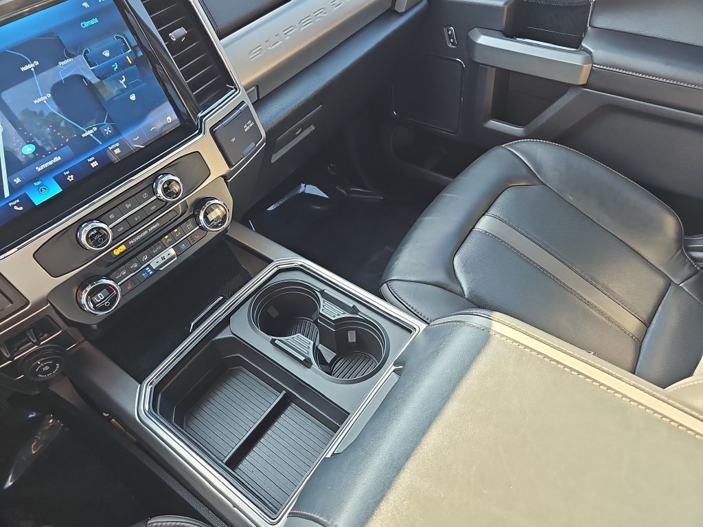 Used 2022 Ford F250 Platinum AWD/4WD image 25