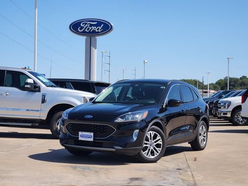 Used 2022 Ford Escape SEL FWD image 3