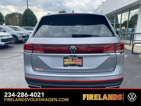 New 2026 Volkswagen Atlas SE image 10