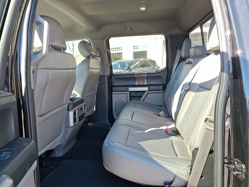 Certified 2019 Ford F150 Lariat image 11