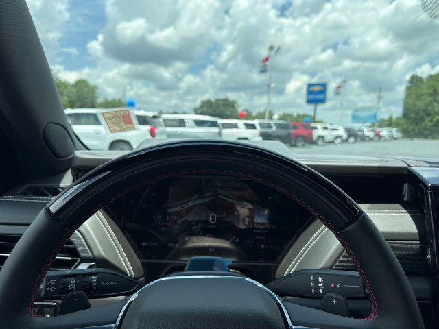 New 2026 GMC Yukon XL AT4 Ultimate AWD/4WD image 39