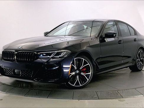 Used 2023 BMW 540i xDrive w/ Dynamic Handling Package AWD/4WD image 11