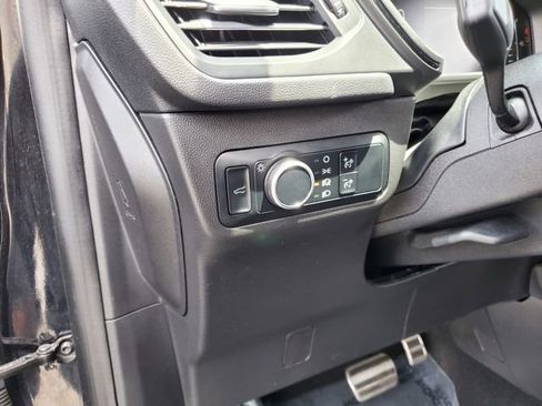 Used 2024 Ford Escape ST-Line AWD/4WD image 12