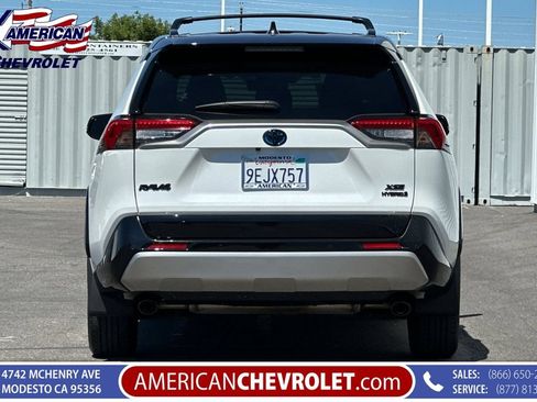 Used 2023 Toyota RAV4 XSE AWD/4WD image 5