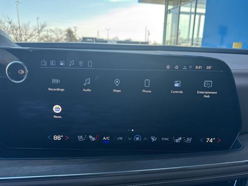 New 2026 Chevrolet Tahoe High Country image 24