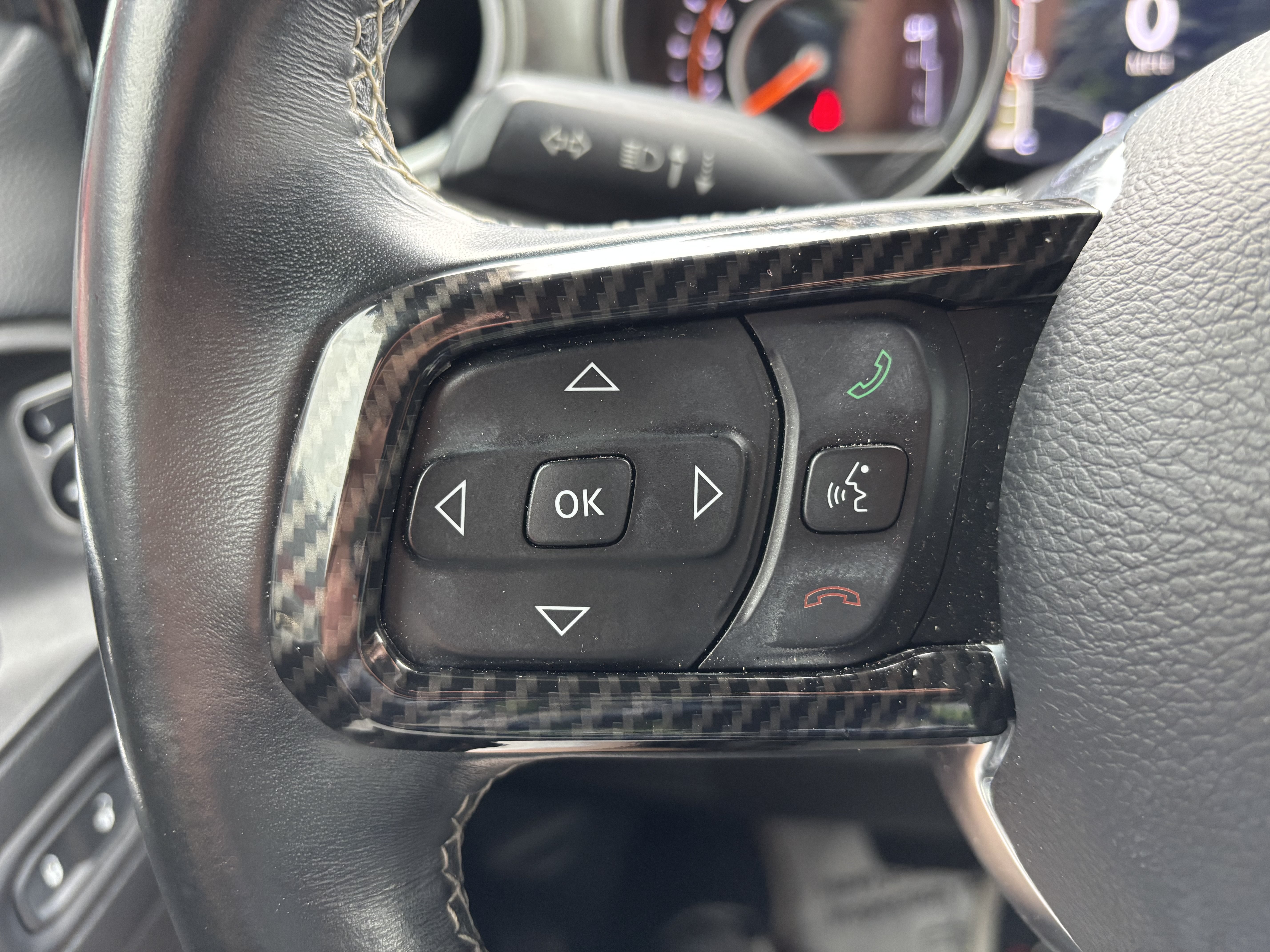 Used 2018 Jeep Wrangler Unlimited Sahara AWD/4WD image 19