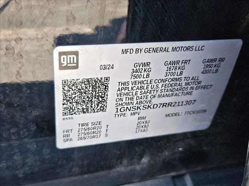 Used 2024 Chevrolet Tahoe Premier AWD/4WD image 22