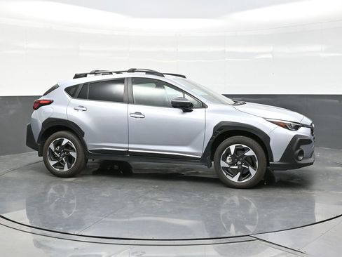 Used 2024 Subaru Crosstrek 2.5i Limited image 8