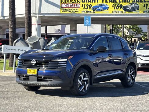 New 2026 Nissan Kicks SV image 5