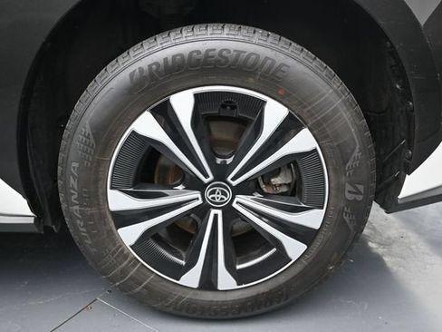 Used 2024 Toyota bZ4X AWD w/ Weather Package image 10