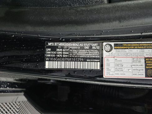 Used 2022 Mercedes-Benz S 500 4MATIC w/ AMG Line Package image 9