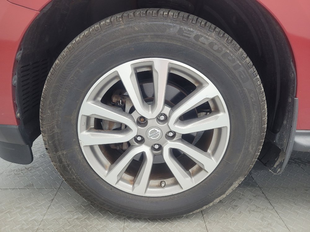 Used 2015 Nissan Pathfinder SL w/ SL Premium Package FWD image 31