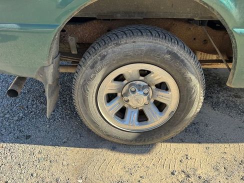 Used 2000 Ford Ranger XL image 11