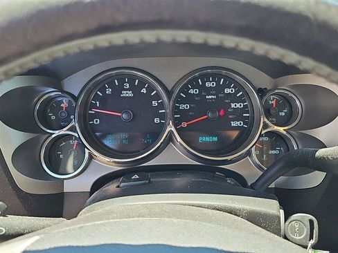 Used 2010 GMC Sierra 1500 SLE w/ Power Pack Plus AWD/4WD image 9
