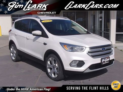 Used 2019 Ford Escape Titanium AWD/4WD image 1