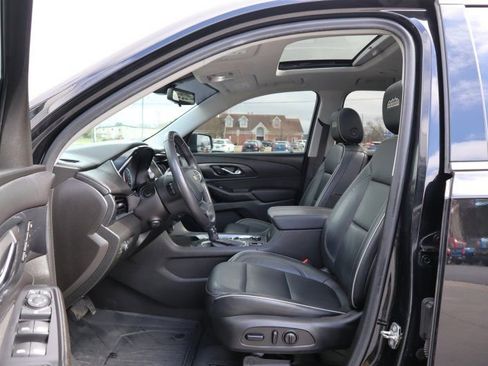 Used 2021 Chevrolet Traverse High Country w/ LPO, Floor Liner Package image 9