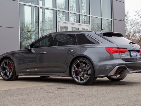 Used 2024 Audi RS 6 performance image 8