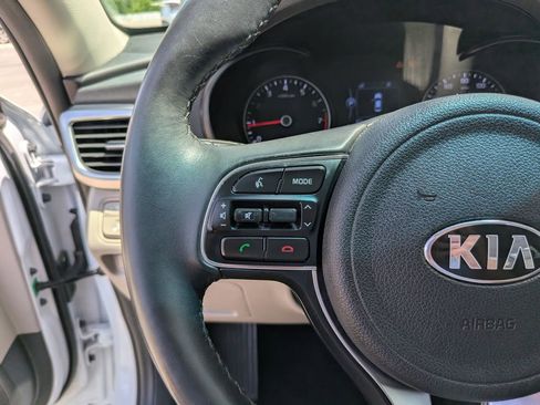 Used 2018 Kia Optima EX w/ Technology Package FWD image 31