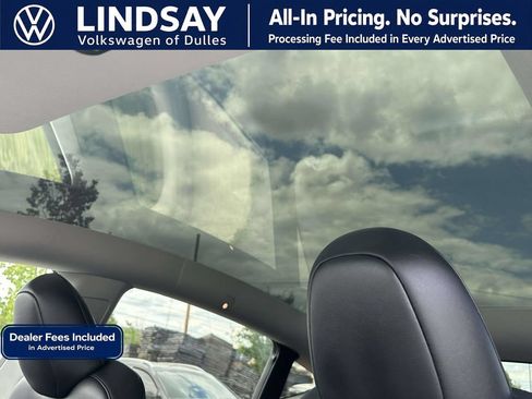 Used 2023 Tesla Model Y Long Range AWD/4WD image 24