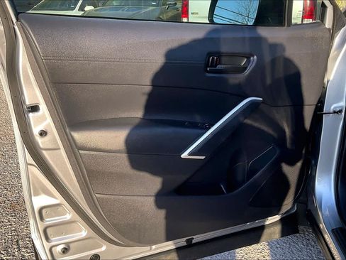 Used 2025 Toyota Corolla Cross AWD Hybrid image 22