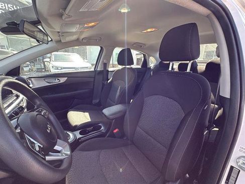 Used 2023 Kia Forte LXS FWD image 13