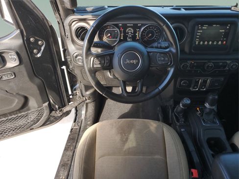 Certified 2020 Jeep Wrangler Sport S image 9