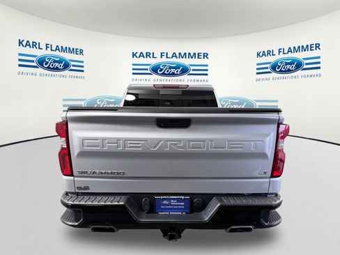 Used 2022 Chevrolet Silverado 1500 LT Trail Boss w/ Convenience Package II AWD/4WD image 4