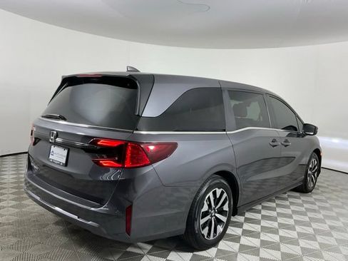 Used 2025 Honda Odyssey EX-L image 5